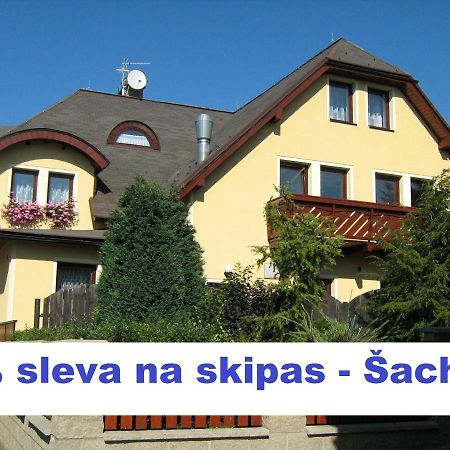 Penzion Albína - Restaurace Vysoké nad Jizerou Esterno foto